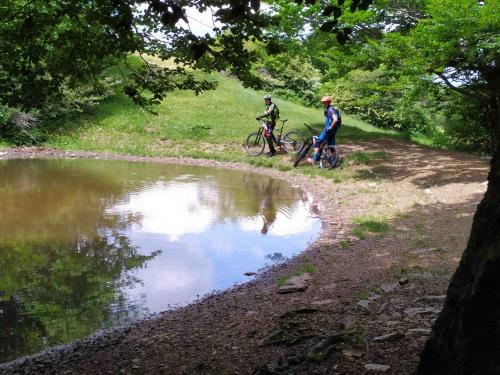 Mountain bike tour in the area of Monti Gemelli, near the city of Ascoli Piceno